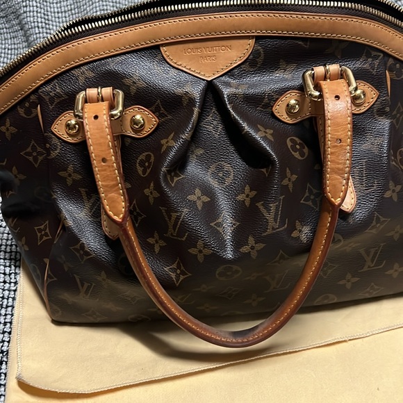 Authentic Louis Vuitton Tivoli GM 
With box, dust cover, and original receipt. - Picture 2 of 16